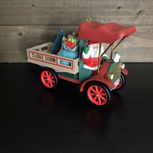 Hallmark Happy Haul-idays Vintage Ornament
